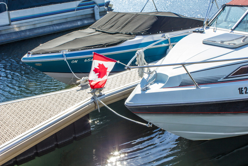 buying a boat in Canada